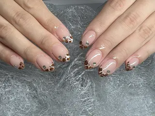 ネイル More Glam 池袋東口店のネイルデザイン