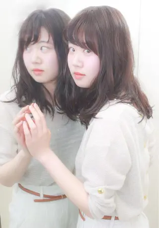 セミロング 伊藤 裕貴のヘアスタイル