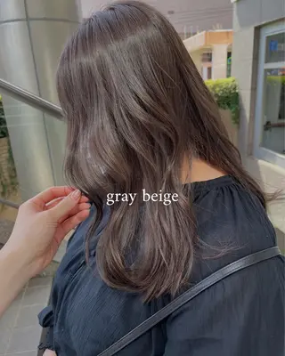 セミロング カラー flocci🌙 フロクシのヘアスタイル