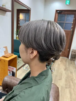 ショート カラー 🍇おぐら めぐみ🍇のヘアスタイル