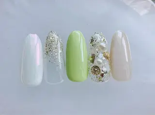 ネイル Satomi  のネイルデザイン