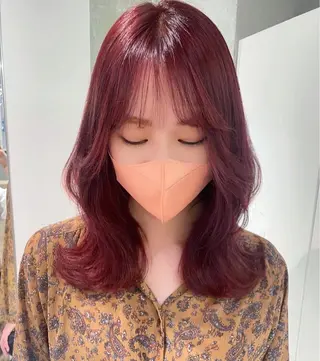 セミロング 銀座／レイヤーカット 🤍内野すみれのヘアスタイル