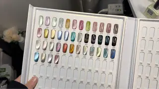 ネイル Hana  NAIL所属・新宿YISInail スカルプ専門店のネイルデザイン