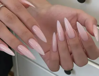 ネイル エリ🫧 nail池袋東口のネイルデザイン