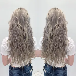 ロング カラー N° jillva ♦️川端裕司♦️のヘアスタイル