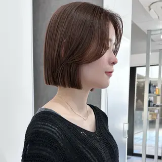 ショート カラー 🤍ハイトーン 🤍VIVIE🤍のヘアスタイル