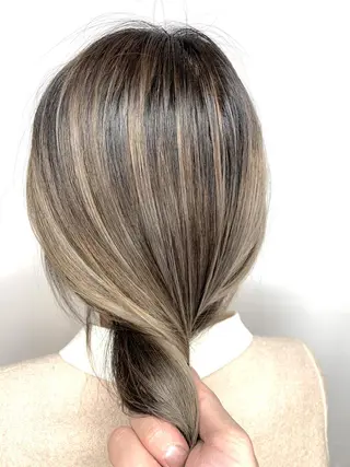 ミディアム カラー パーマ ヘアアレンジ メンズ キッズ ネイル マツエク・マツパ 髪質改善 艶髪🔵ﾌｾﾅｵﾔのヘアスタイル