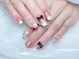 ネイル M🌷nail 長さだし専門店のネイルデザイン