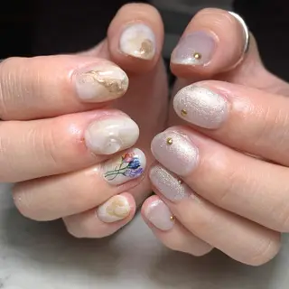 ネイル atelier　FIORITURA所属・FIORITURA aiのネイルデザイン