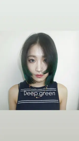 ミディアム カラー タマキ/似合わせ カット/Wカラーのヘアスタイル