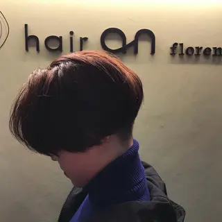 ショート カラー 三橋 和希のヘアスタイル