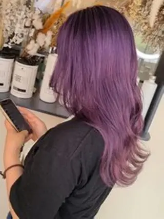 ロング カラー ❣️ハイトーン❣️ BLUE&Co.のヘアスタイル