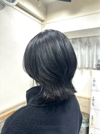 ミディアム カラー 岡本 葵のヘアスタイル