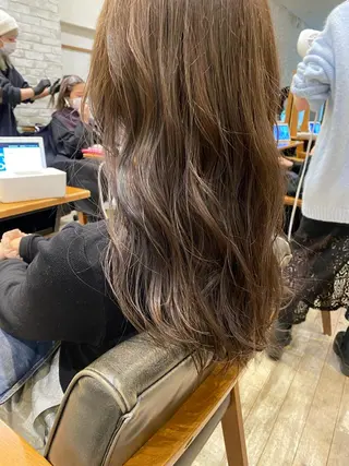 ロング 栗原 瑞稀のヘアスタイル