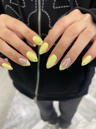 ネイル ユナ🌙 nailのネイルデザイン