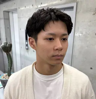 メンズ フジイ トワのヘアスタイル