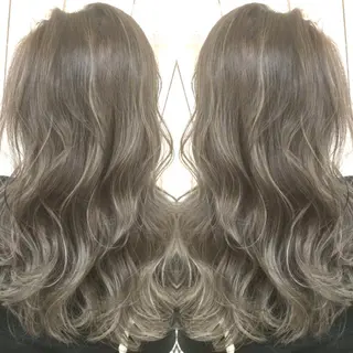 セミロング カラー 井上 一平のヘアスタイル