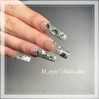 ロング ネイル 下妻市ﾈｲﾙｻﾛﾝ M_styleのネイルデザイン