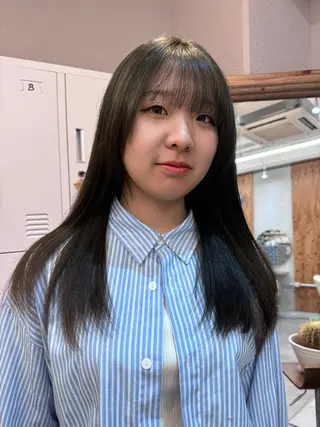 ロング カラー ハイトーン縮毛/暖色 なーな🎀🤍のヘアスタイル