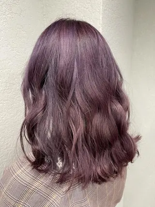 ミディアム カラー 🔥ブリーチカラー 槙川のヘアスタイル