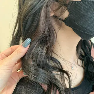 ロング カラー 店長ハイトーンカラー 柞山史奈のヘアスタイル