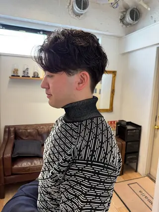 パーマ メンズ ミルクティー× グレージュMOMOのヘアスタイル