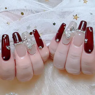 ネイル 櫻井 ナナのネイルデザイン