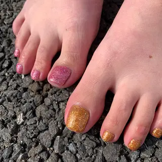 ネイル 佐藤 穂乃香のネイルデザイン