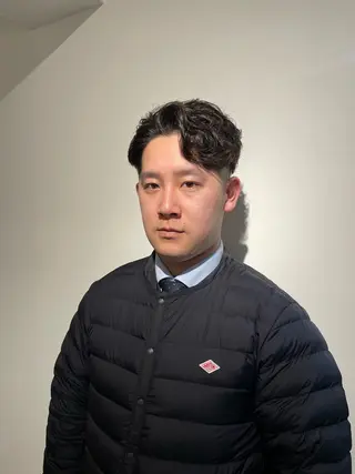 ショート 川副/シャドウ/ 波巻き/メンズパーマのヘアスタイル