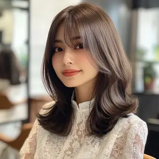 セミロング カラー Misora/ボブ/ レイヤー/艶カラーのヘアスタイル