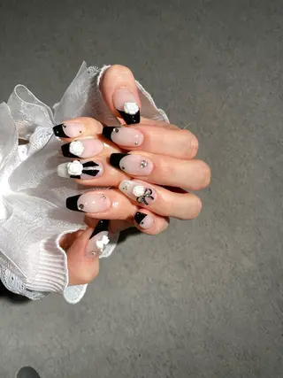 ネイル I-nailロング /ワンホン/キラキラのネイルデザイン