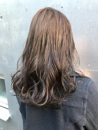 ミディアム カラー パーマ ヘアアレンジ ミニボブ/ブリーチ 🌈MISATOのヘアスタイル