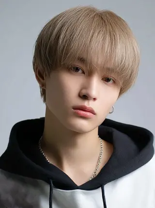 ショート カラー lafit香椎所属・優作 【香椎カラー特化】のヘアスタイル