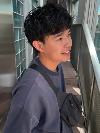 パーマ メンズ 池田理紗/メンズ カット/切りっぱなしのヘアスタイル