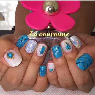 ネイル Lacouronne NATSUMIのネイルデザイン