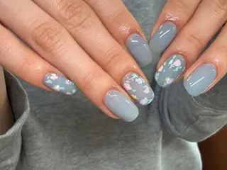 ネイル 徳山 里美のネイルデザイン