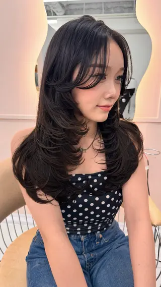 ロング YOLO所属・SHINO 渋谷／モデル募集のヘアスタイル