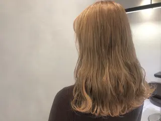 セミロング カラー パーマ ヘアアレンジ 渡邊 桃香のヘアスタイル