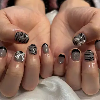 ネイル sharesalon    room59所属・nozomi 🌙のネイルデザイン