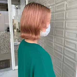 ミディアム カラー ブリーチカラーが人気 onnuのヘアスタイル