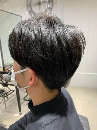 ショート パーマ メンズ 吉成 祐南のヘアスタイル