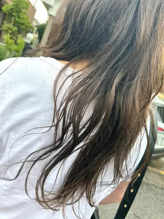 ロング 平井 麗奈のヘアスタイル