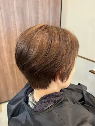 ショート 大石 藍のヘアスタイル