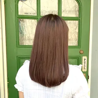 セミロング カラー BRITS 渡辺 菜々子のヘアスタイル