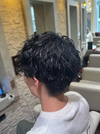 パーマ メンズ 本多 美羽のヘアスタイル