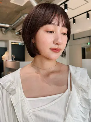ショート カラー パーマ 🫧小顔×似合わせ× 透明感カラー🫧のヘアスタイル