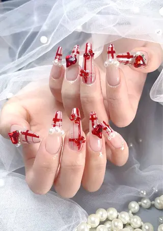 ネイル KiKO 🌻ひまわりサロンのネイルデザイン