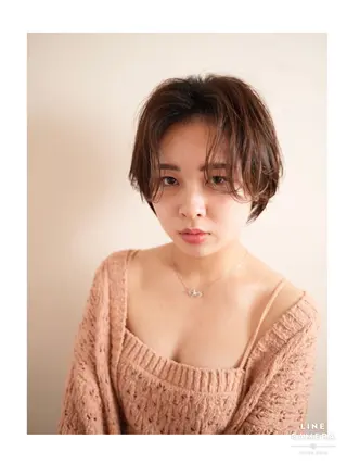 ショート 金沢 広美のヘアスタイル