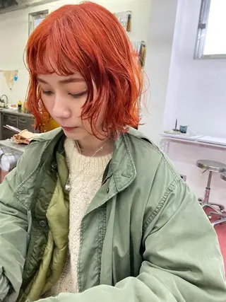 ミディアム カラー qiie リタッチ 黒染め　ワンカラーのヘアスタイル