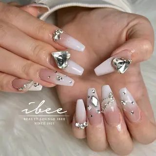 ネイル ibee nail 🤍yumiのネイルデザイン